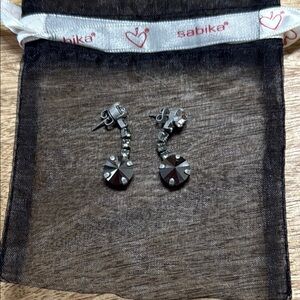 Sabika Silver and Black Earrings